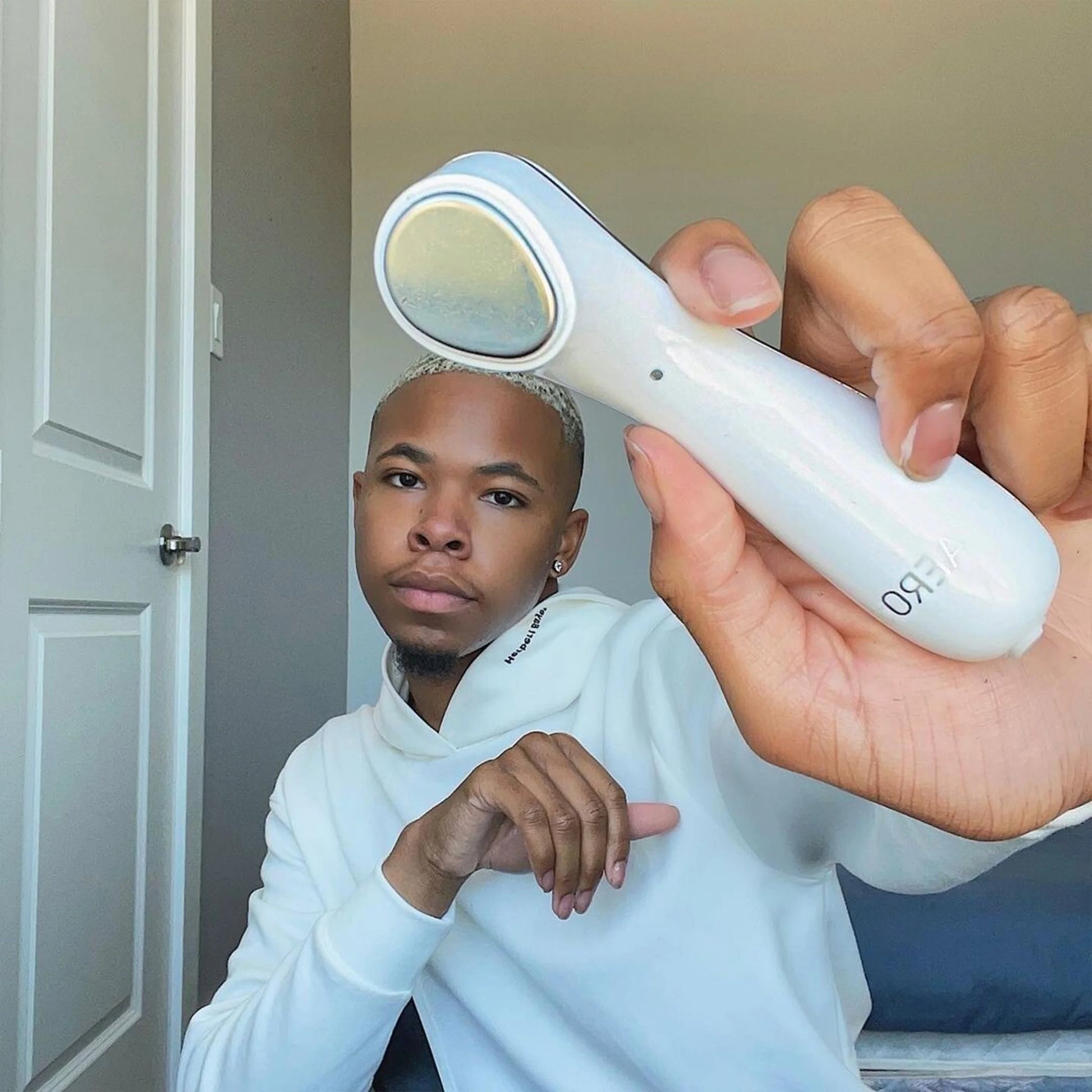 AERO, 3-In-1 Skincare Infusion Device for Anti-Aging and Maximum Skincare Absorption